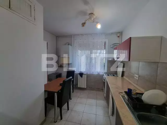 Apartament de 3 camere, semidecomandate, 54mp, 1 Mai