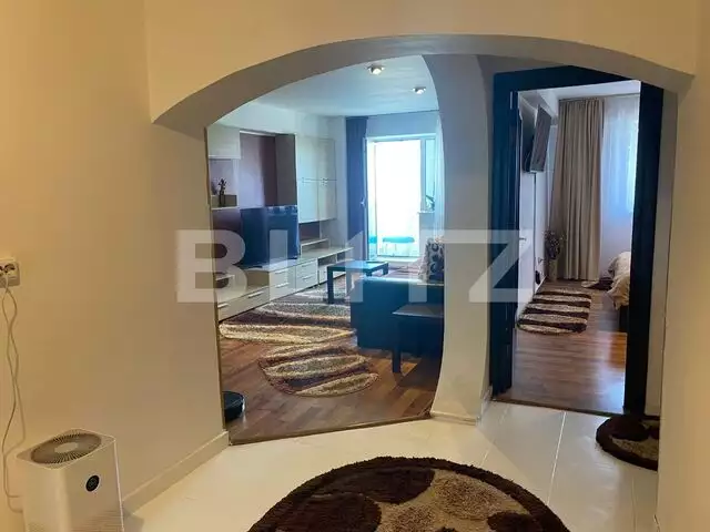 Ocazie, Apartament 2 camere, decomandat, centrala, zona Piata Mare