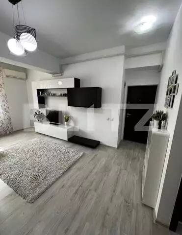 Apartament de 2 camere, semidecomandat, 45mp, zona Podu Ros