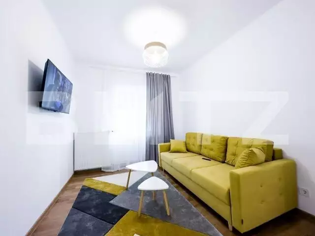 Apartament cu 2 camere, 50 mp, parcare, prima inchiriere, zona Centrala