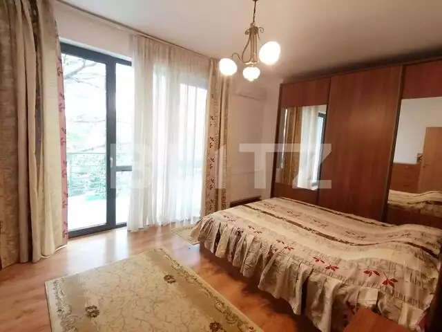 Apartament de 2 camere, 80 mp, centrala termica, parcare subterana, zona Centrala