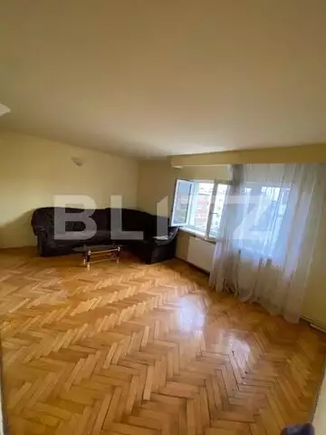Apartament de 4 camere, 80 mp, decomandat, zona BRD Marasti