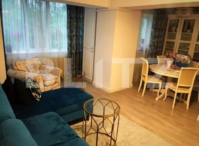 Apartament de 3 camere, decomandat, 90mp, zona Tatarasi 
