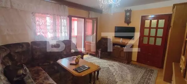 Apartament cu 2 camere, semidecomandat, zona Micălaca