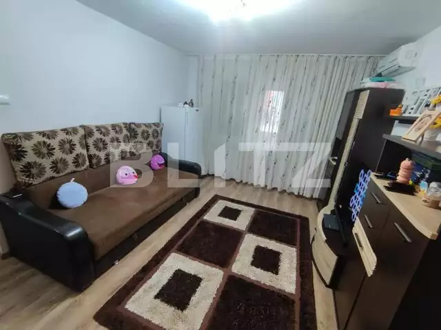 Apartament de 2 camere, etaj intermediar, centrala termica, zona Posta Orizont