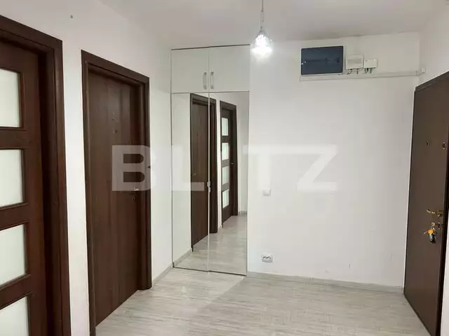 Apartament 4 camere, semidecomandat, 83,85mp, 2 bai, centrala termica, zona Berceni-Aparatorii Patriei