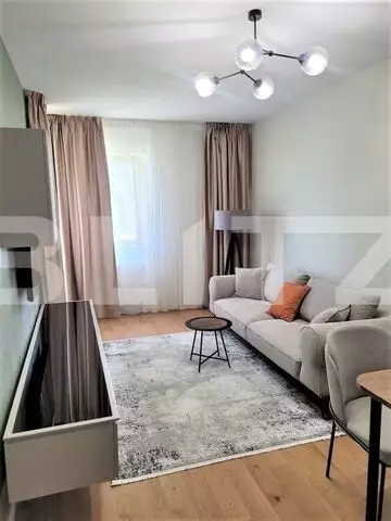 Apartament de 2 camere prima inchiriere, lux, 54mp, loc de parcare, centrala, Aviatiei Park