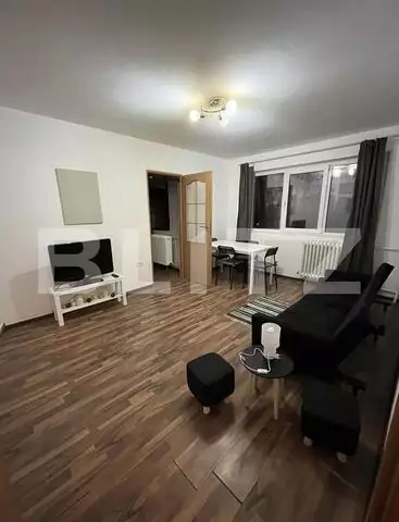 Apartament de 2 camere, la parter, zona Șagului