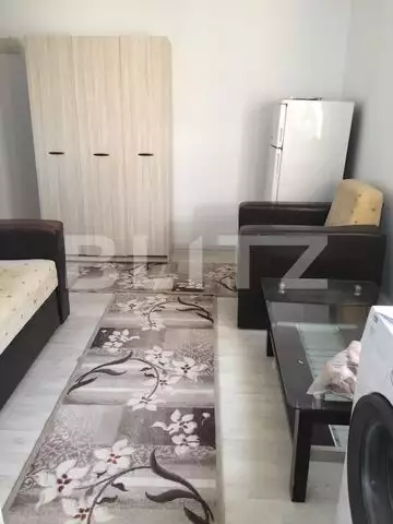 Apartament 1 camera, 18mp utili, zona Titan