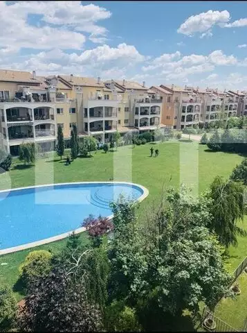 Apartament 3 camere, 115 mp, confort Lux, cu balcon + Terasa, 2locuri de parcare, Boxa de depozitare, zona Voluntari