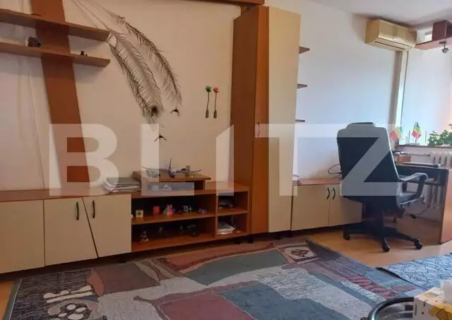 Apartament de 1 camera, decomandat, 33mp, zona Tatarasi