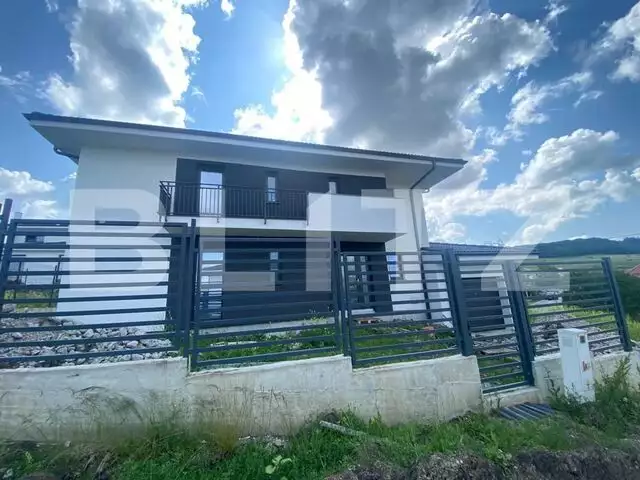 Casa individuala cu teren de 500 mp, situat in Chinteni zona strazii Ion Creanga