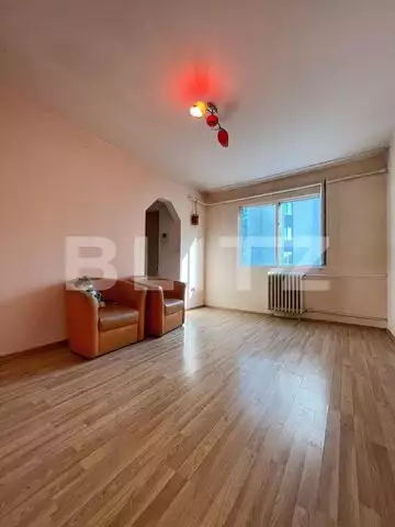 Apartament 3 camere, 43 mp, zona Mănăștur