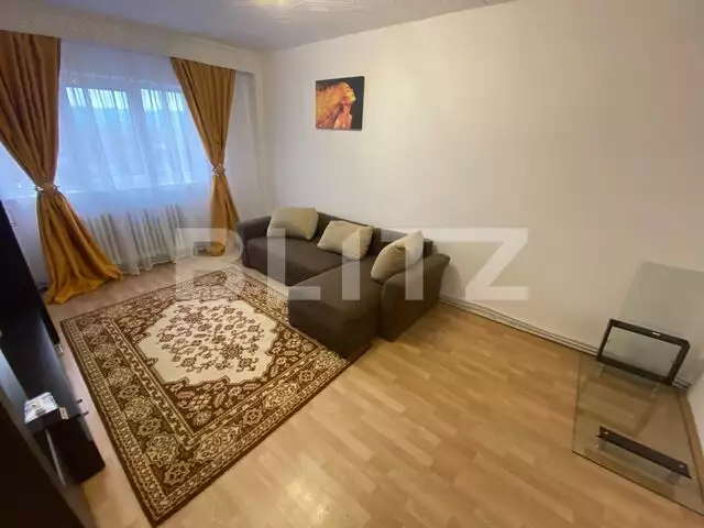 Apartament 3 camere, 63 mp, decomandat, zona Ampoi 2