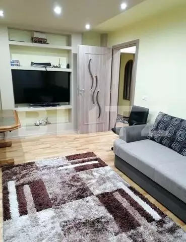 Apartament 3 camere, 63 mp, zona Calea Sever Bocu