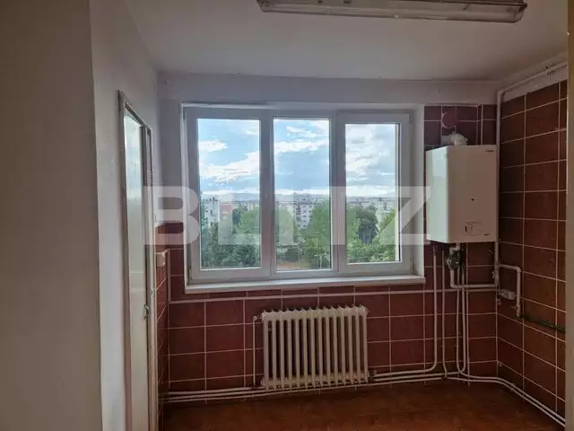 Apartament 2 camere, 49 mp, etaj intermediar, zona Iulius Mall