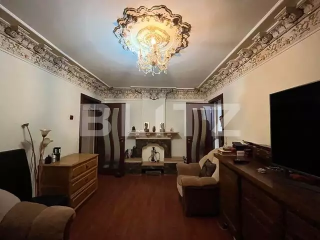 Apartament cu 2 camere semidecomandat, Craiovița Nouă, zona Piața Orizont