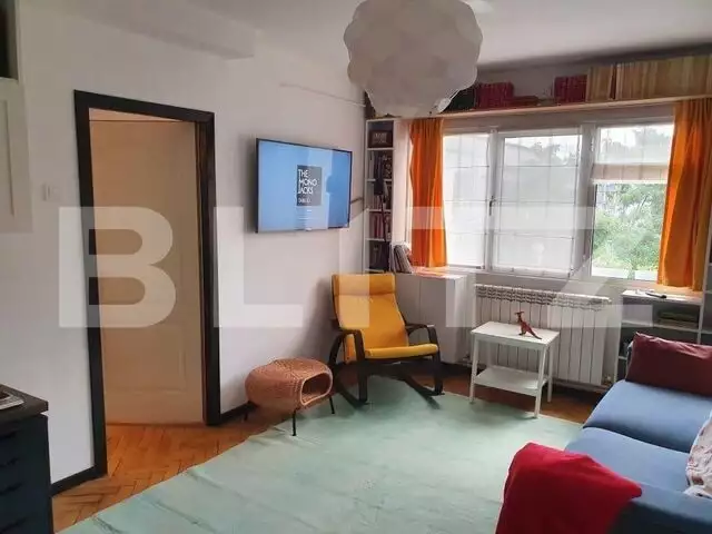 Apartament 3 camere, semidecomandat, 60mp, zona Podu Ros 