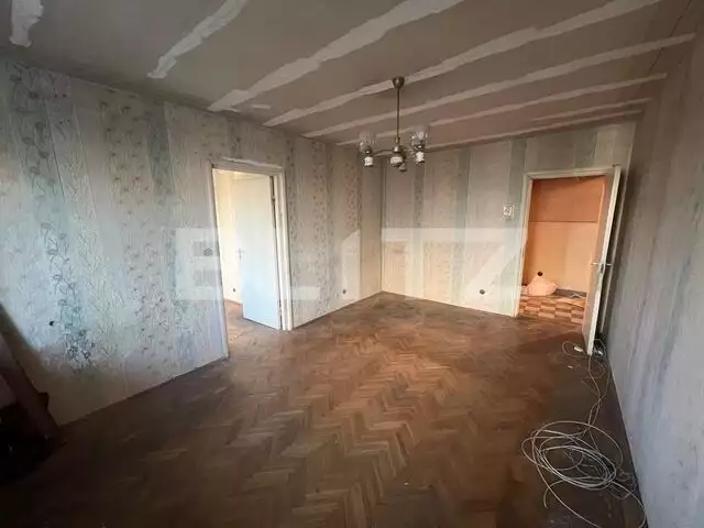 Apartament de 2 camere, circular, zona Piața Mare