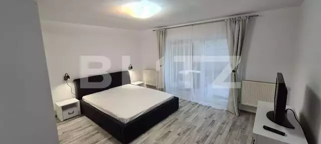 Apartament cu o cameră, 37 mp, zona Frunzișului 