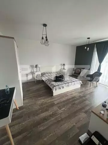 Apartament cu o cameră, 40 mp, etaj intermediar, zona SOPOR