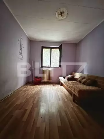 Apartament de 3 camere, 64 mp, parter, Mănăștur