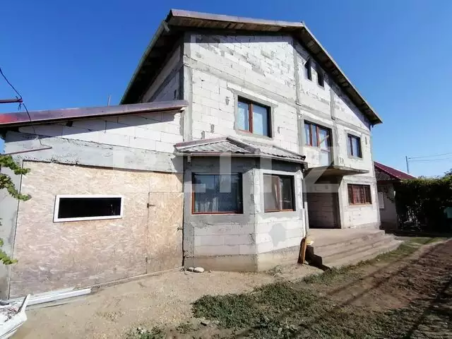Casa individuala 5 camere + casa individuala 2 camere, 324 mp utili, 539 mp teren, Mihail Kogalniceanu