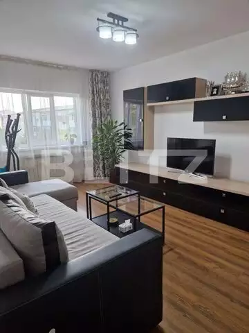 Apartament de 2 camere, semidecomandat, zona Craiovita Noua