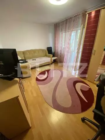 Apartament 3 camere, loc de parcare, 75 mp, balcon, zona Han