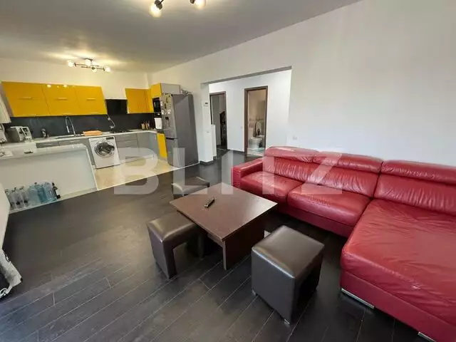 Apartament 3 camere, modern, 70 mp, 2 bai, parcare, zona Cetatii 