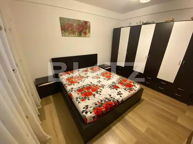 Garsonieră decomandată, 29 mp, curte, centrală proprie, zona Colentina