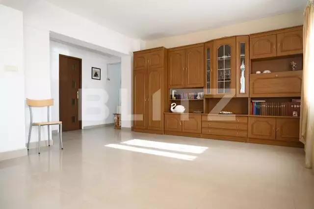 Apartament 110 mp, 4 Camere, 2 Băi, 3 Balcoane în Centrul Câmpia Turzi