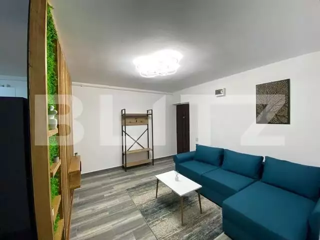 Apartament 3 camere, 61 mp, decomandat, zona Cetate