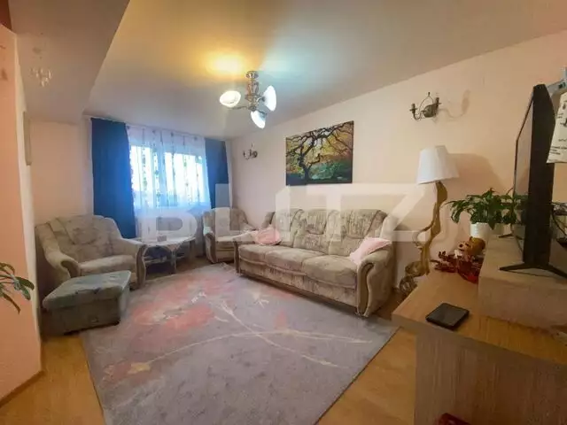 Apartament 4 camere, 94 mp, semidecomandat, localitatea Cisnădie