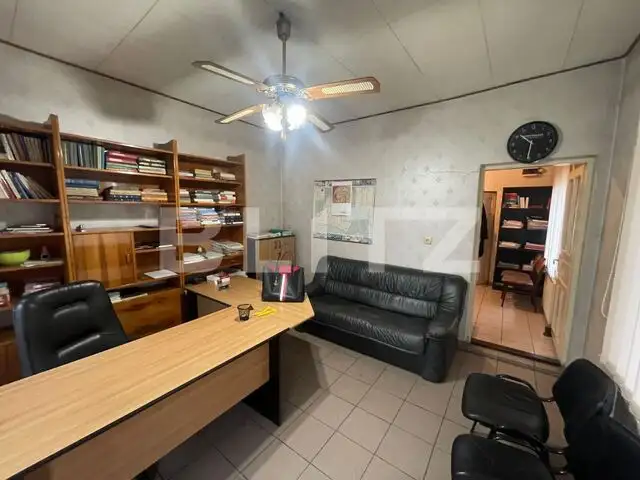 Spatiu birou, 60 mp, zona Agronomie, spatiu independent la strada cu vad 