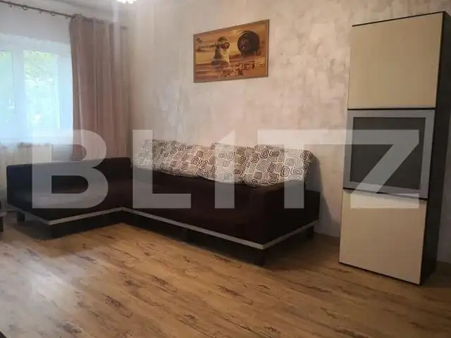 Apartament de 3 camere, 70mp, zona Nicolina