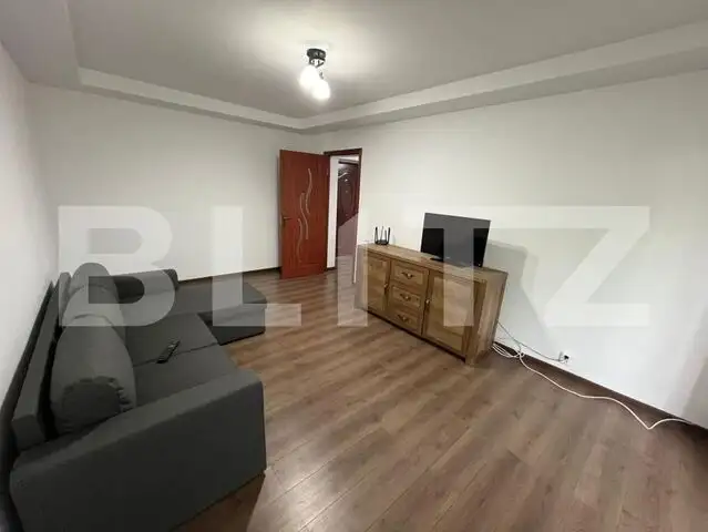 Apartament cu 2 camere, centrală termică, zona 1 Mai