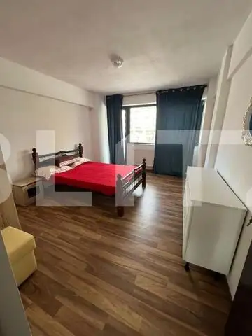 Apartament cu 2 camere, decomandat, centrala si AC, zona Calea Severinului