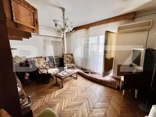 Apartament de 4 Camere, 81mp, în Cartierul Lăpuș zona Decebal, de renovat!