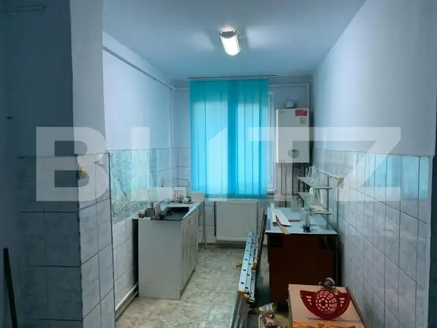 Apartament 2 camere 54.5 mp, Spatiu Comercial, Hunedoara