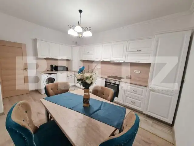 Casa cu doua apartamente 225 mp, zona Tolstoi