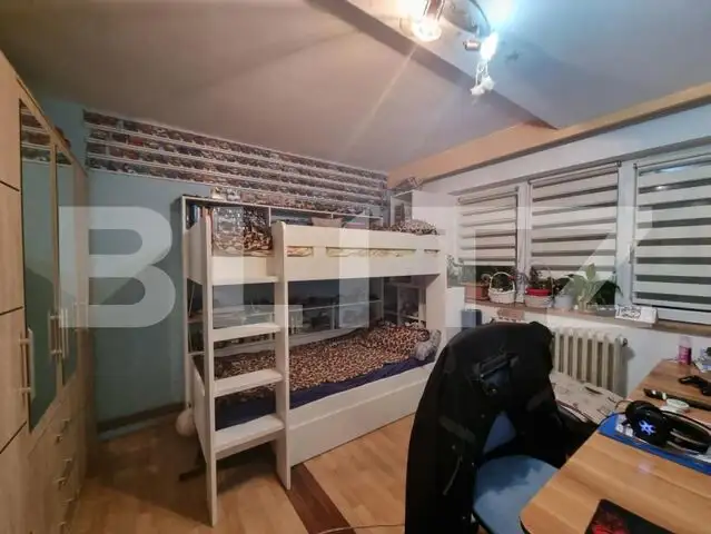 Apartament 3 camere decomandate, 53mp, etaj intermediar, zona Minerva