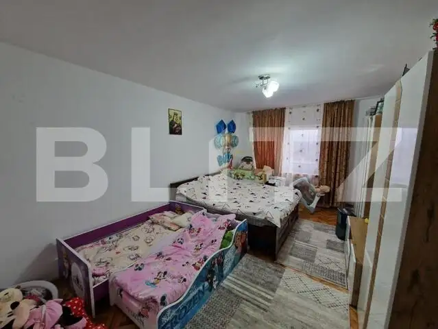 Apartament 2 camere, decomandat, 48mp, etaj 3, zona Ampoi