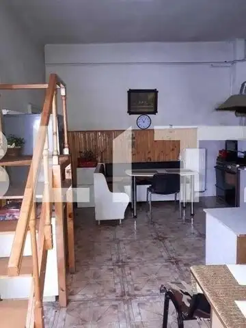 Apartament la casa, 114 mp utili, 2 camere, zona strazii Traian