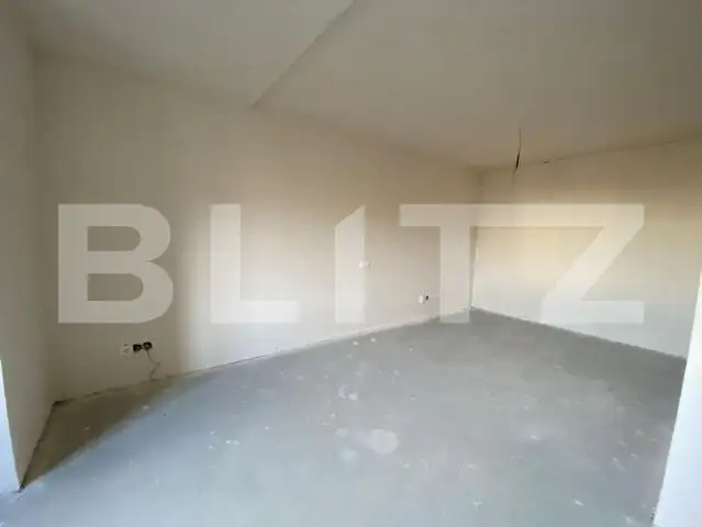 Investitie! Apartament o camera 52 mp , Zona Facultate De Mecanica