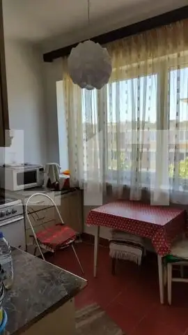 Garsoniera spațioasă, 34 mp, zona străzii Horea