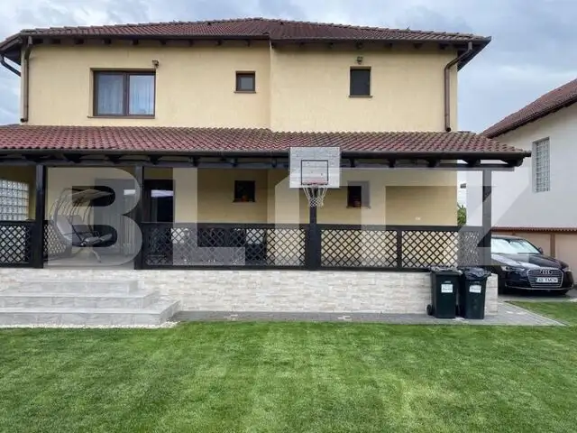 Casa 3 camere, 258 mp, zona Ampoi III