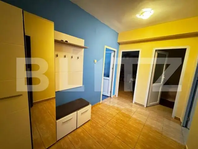 Apartament cu 2 camere, demisol inalt, 49mputili, zona Piata Cetate