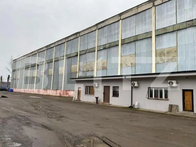 Hala industriala 2051 mp utili in zona Aiud