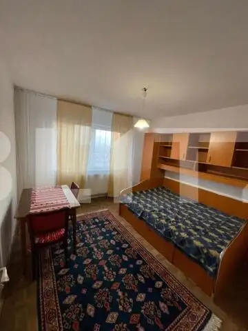 Apartament 3 camere, 74 mp, Craiovita, zona Fortuna